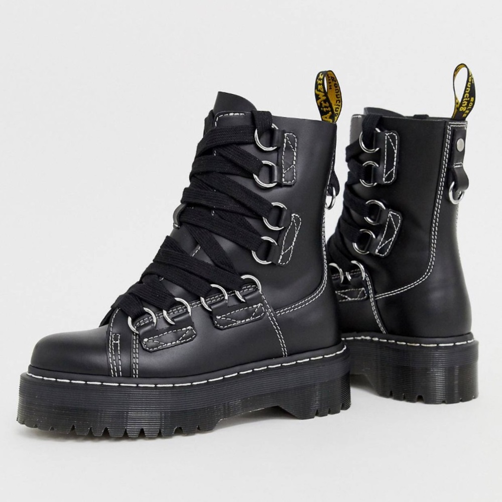 Dr Martens Jadon XL chunky lace leather boots